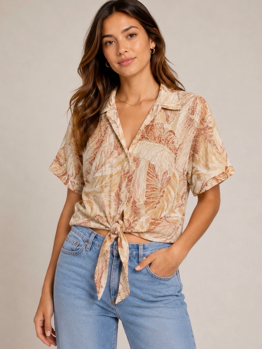 DR2 Tie-Front Button Down Shirt in Beige and Rust Leaf Print Size Medium